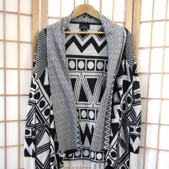 Active Designed in Los Angeles Sweaters - Active Designed in Los Angeles Sweater Large